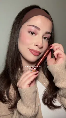 my fave brown mascara for my fave season ♡♡  @Too Faced  #brownmascara #fallmakeup #fallmakeuplook #easymakeup #BeautyTok 