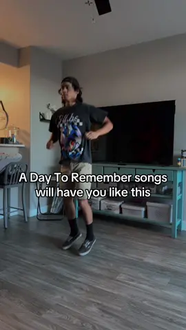 A mix of everything and emotions #fyp #xyzabc #elderemo #metalhead #alttiktok #posthardcore #metalcore #poppunk #adaytoremember 