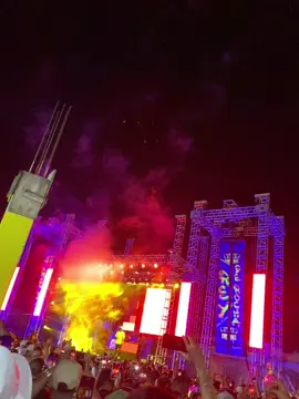 El volumen nunca sera suficiente cuando suene este tema 👑🔥#yanoereslamismadeayer