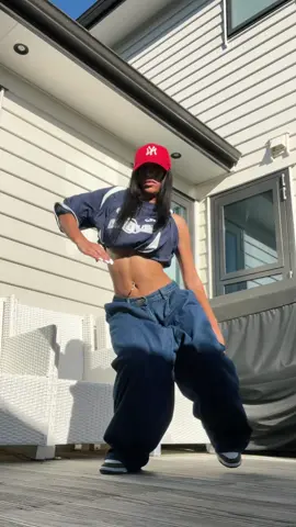 lets gooooo 💙 #dancechallenge #afrosteps #footwork #dancer 