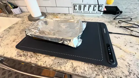 Buy on Amazon: https://amzn.to/4bo005C     Review of the iTRUSOU Electric Warming Tray - Full Surface Heating,Rollable & Portable,Premium Silicone Nano-Material,3 Temperature Settings,Auto Shut-Off -Versatile Food Warmer for Gatherings,Parties,Everyday Use.     Disclaimer: Links are affiliate links. As an Amazon Associate I earn from qualifying purchases.