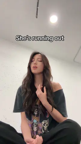 But I’m a creep #radiohead #cover #coversong #fyp #singing #peonysings #creep #fy #fypシ #viraltiktok #VoiceEffects #trendingvideo 