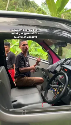 kelebihan orng miskin itu banyak ya de ya#viral #bolselstory #asampidis #manadoviral #kotamobagu #gorontalotiktok 