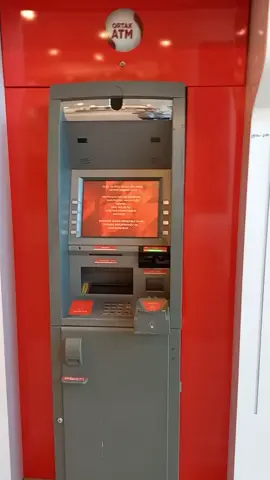 ziraatbank diş atmlerinde kart sıkıştırma sorunu.