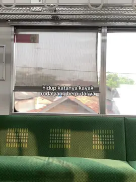 hidup katanya kayak roda berputar ya.. kadang diatas kadang dibawah. #CapCut  #fypppppppppppppp #quotes #motivation #4u #trend #sadvibes #xyzabc #fypシ #fakihchan #sikluskehidupan #hidupterusberjalan 