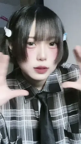 より目頑張ったらフリ飛んだ #高校生 #コンカフェ嬢 #アリス心中 