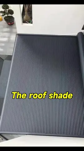 Outdoor sunroom glass roof shading, electric aluminum roller shutters #blinds #shutter #shade #sunshade #breathable #homedecor #design #sunscreen #balcony #Home #interiordesign #shutter #rollershutters #awning #canopy #cover #aluminium