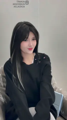 Nối tóc lông vũ 9d xinh  #HairTok #unhairsalon #xuhuong #lamtocdepbmt #noitocbmt 