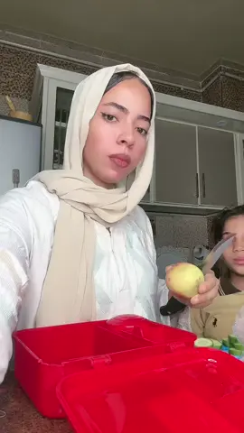 لانش بوكس صباحى للمدرسه 😂#ola_masoud #fypシ #fypage #viral #يوميات #fyppppppppppppp #fyppppppppppppppppppppppp 