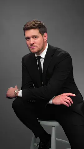 In the dictionary under smoulder. The Best of Me (Bublé) out Friday!  #TheBestOfBublé  En el diccionario, ardiendo. ¡The Best of Me (Bublé) sale el viernes! #TheBestOfBublé