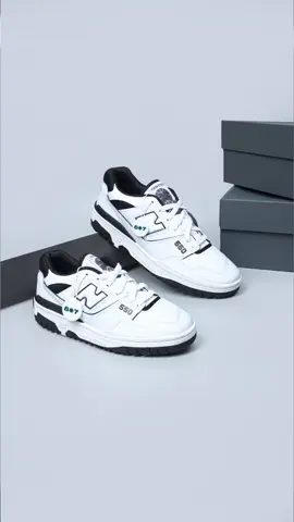 Versatility meets comfort in the New Balance 550 Black White Oreo. 🖤🤍 Keep it simple, even on your busiest days. ✨ #807garage #sneakers #fyp 