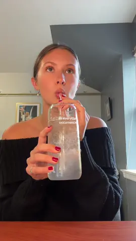 I cant explain how much i love ginger lime @Drink Poppi #poppipartner #drinkpoppi #collegeambassador 