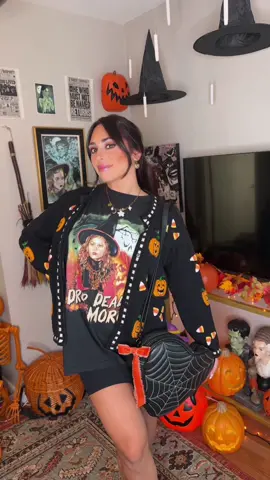 Me 🫱🏼‍🫲🏻 Halloween shirts 🎃 Shop this Hocus Pocus top & the rest of the halloween collection ✨ deecharmed.com ✨ #hocuspocus #halloween #halloweenlover #outfitinspo #halloweenstyle #halloweenoutfit #spookyoutfit #fallvibes #halloweentok #hocuspocusmovie #halloweenaesthetic #fallaesthetic #halloweenclothes 