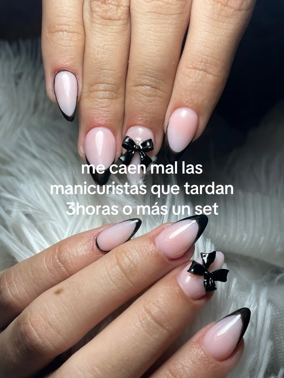 Es que yo hablo mucho, parezco un loro #fypシ゚viral #fyp #viraltiktok #nails #nailsartvideos 