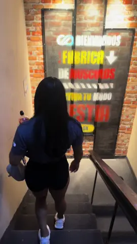 METAS CLARAS 🧠💯👌🏼🔥 #Personaltrainer #Entrenamientopersonal #Trainer #Suplements #Entrenamiento #Guide #Guiapersonal #Suplementos #Dietapersonalizada #Dieta #Personaldiet #Guiaalimenticia #Suplements #Coaching #Coah #Gymcoach #Gym #Gimnasio #entrenamientodecuadricep #cuadricep #LAPAZ #lapaz_bolivia🇧🇴  GYM: @NO LIMITS GYM LA PAZ  COACH: @MUSCLE-FACTORY 