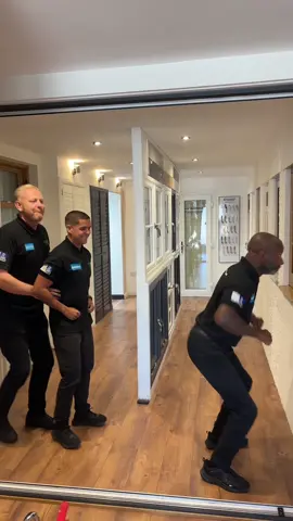 They got Ashley again 😂 #prank #trend #officehumor #chicken #dance #chickendance #funny #funnyvideo 