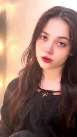 Bss mere agay♥️♥️