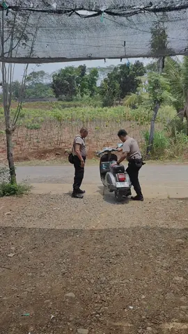 menyala pak🔥🔥#vespaindonesia #vespaklasik #vespapx 