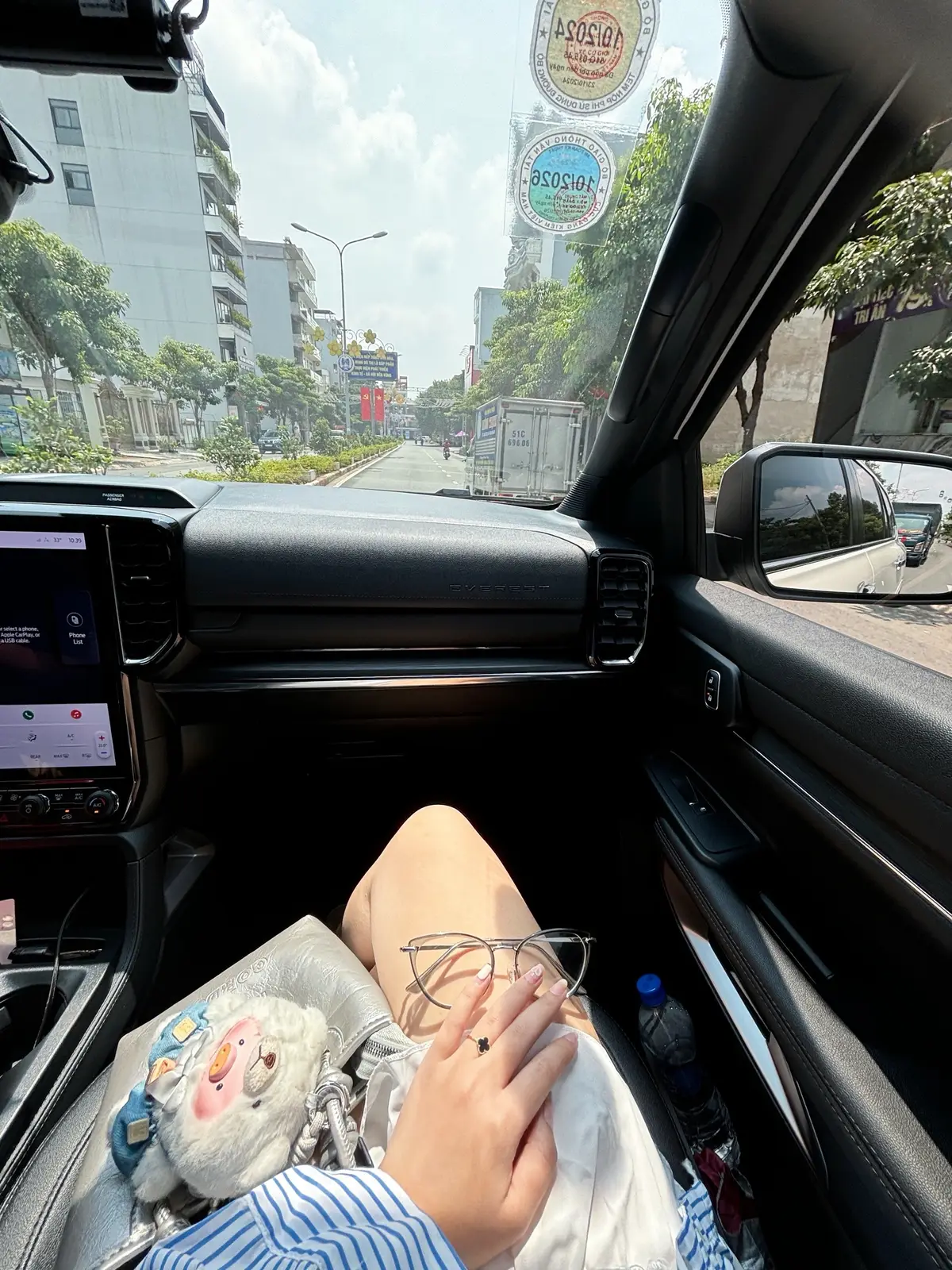 “ Nếu không muốn buồn , đừng dại trao lòng mình cho ai , kẻo một sớm mai họ đem cả bầu trời đi mất “ 🖤