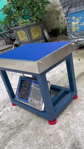 Cân tạ kiểu cân ghế mặt inox rất phù hợp cho cân nông sản, thóc lúa gạp cà phê… #cantinhtien #candientu #canchongnuoc #candientuthongminh #candientu100kg #candientu300kg 