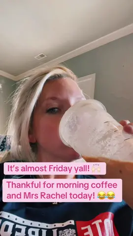 Hapoy friday eve!!! 🙌🏻🙌🏻❤️ hope you all have the best day! I hope this morning coffee gets me motivated today! 😂 #morningcoffee #coffeelover #msrachel #fridayeve 