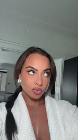 Perfect ten happy mood 