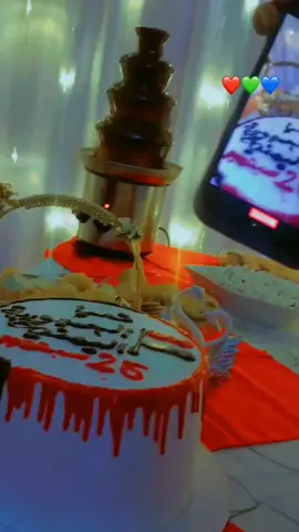 ♡#تعزيه فخمههه♡صح ماخرجنانحتفل بعيد26سبتمبر♕#بس احتفلنافي البيت بمناسبة عيد26سبتمبرالمجيد. تحياالجمهوريه اليمنية🇾🇪