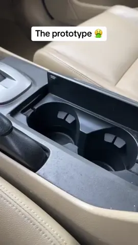 2-in-1 Car Smart Cup Heating/Cooling 🚗❤️ #carsoftiktok #caracessorie #cargadgets #tiktokmademebuyit #amazonmusthavesforkids #amazoncarfinds #innovativetech #mademebuyit2024