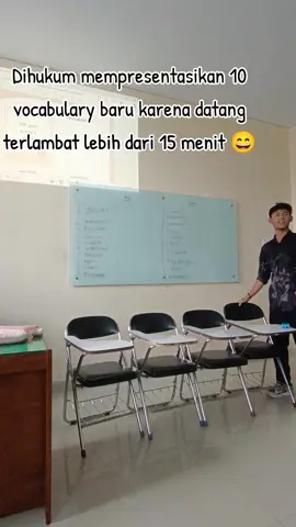 English Class at #kampusijopwt #uinsaizupurwokerto #uinsaizu 