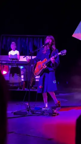 faye webster @ the greek theatre #fayewebster #musician #fyp #concerts #minions #losangeles #viralvideo 