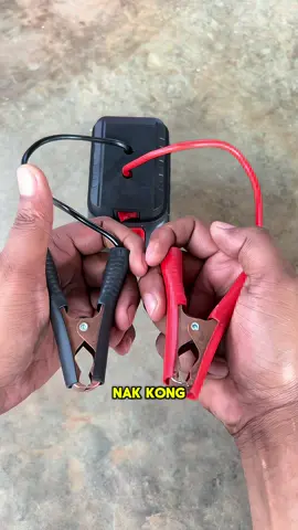 Bateri drill jadi jump strarter bateri kereta #jumpstarter #jumpstarterkereta #batteryconverter #makitabattery #batterycordless #tool #toolhacks 