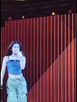 اعجبك التصميم يقلبي انتِ حطي لايك💋#ليسا #جديدة_بالفيك #بلاك_بينك_في_منطقتك 