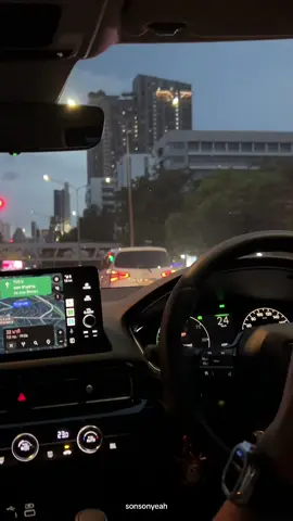 🫶🏻บรรยากาศดีๆ และเพลงเพราะๆ กับ Civic 🖤✨ #ซนซนคาร์ #caroftiktok #Vlog #honda #hondacivic #aesthetics 