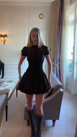 Showing outfits nobody asked for