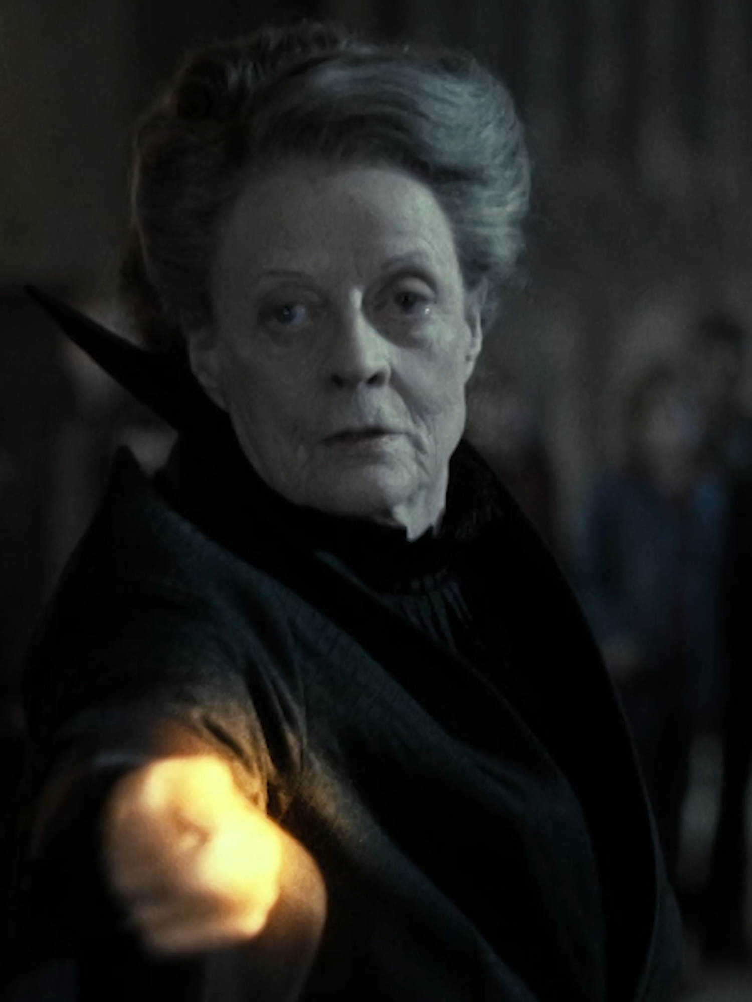 We are incredibly sad to hear about the passing of the legendary Maggie Smith. Her role as Professor McGonagall will forever inspire and bring magic to our hearts. Rest in peace, Dame Maggie Smith.  Wands to the sky 🪄 #HarryPotter #MaggieSmith