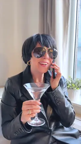 Ina and Kris take LA!! How fabulous is that sweetie!! #fyp #krisjenner #inagarten #la #losangeles @Anna Roisman @The Regent 