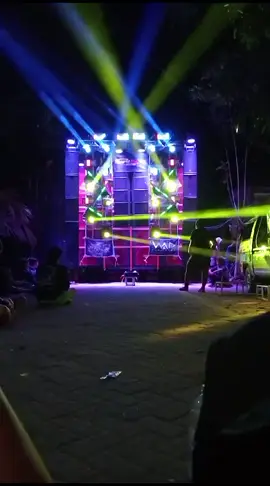 cek sound karnafal kraton mojo kediri#fypシ゚viral #kediri24jam #liwatberanda #masukberanda #karnafal2024 @tanpa.batas.audio