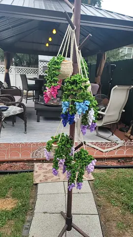 would you buy a potted plant 🥺🥺  #crochet  #fyp  #flowers 