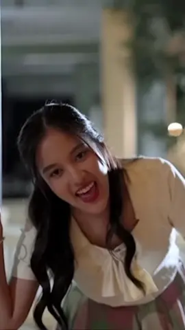 She's so funny 🤣🤣🐰🤍 #freen #freensarocha #srchafreen #freenedit 