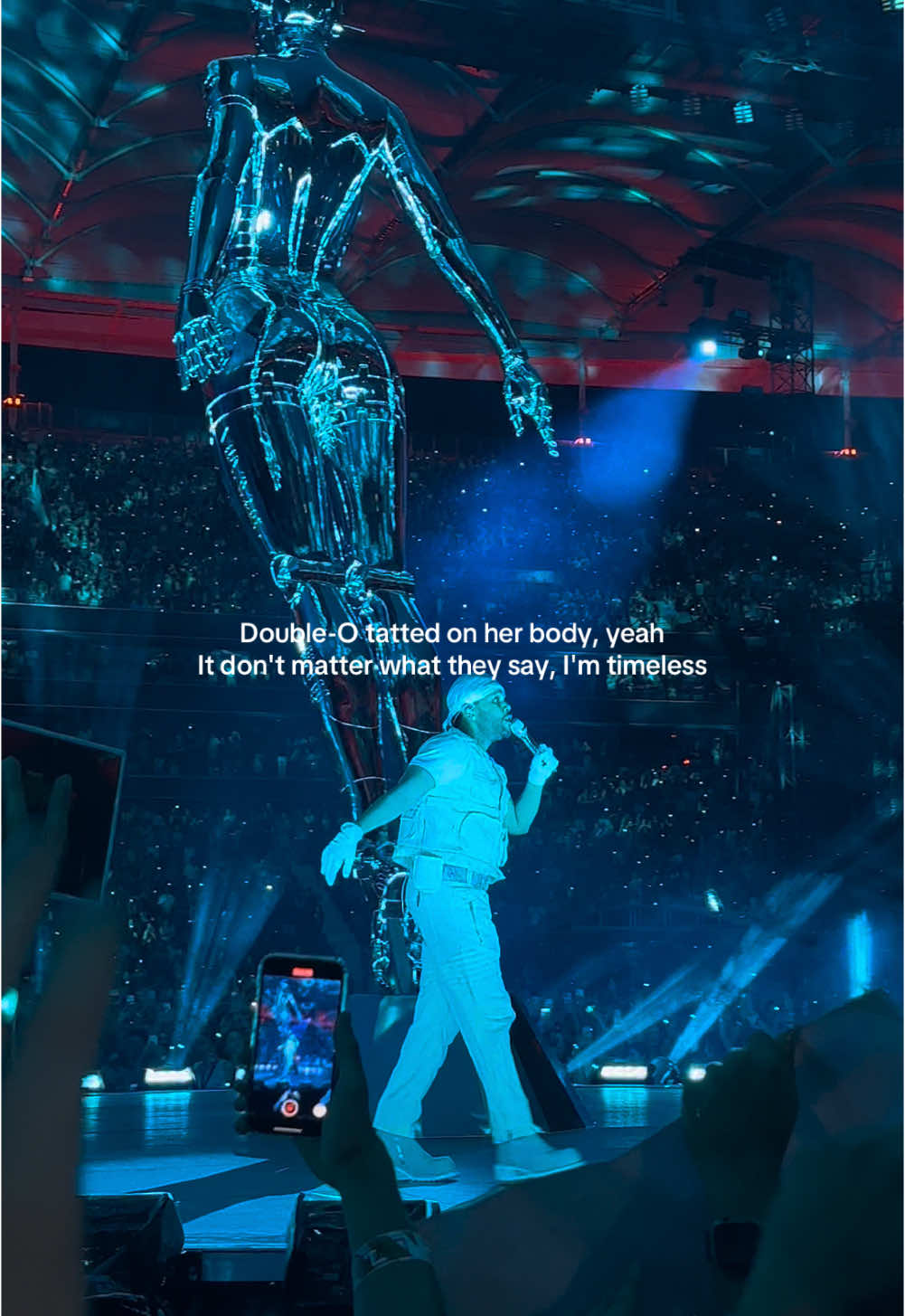 XO tatted all over her body #theweeknd #timeless #hurryuptomorrow #playboicarti #fyp @The Weeknd @playboicarti 