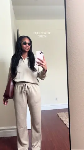 Highly recommend this set 😍 get your normal size its slightly oversized 💗 #fallaesthetic #loungewear #khaki #cream #tiktokshopping #tiktokshopblackfriday #tiktokshopcybermonday #falldealsforyou #tiktokshopholidayhaul #errandsoutfit #matchingoutfits 