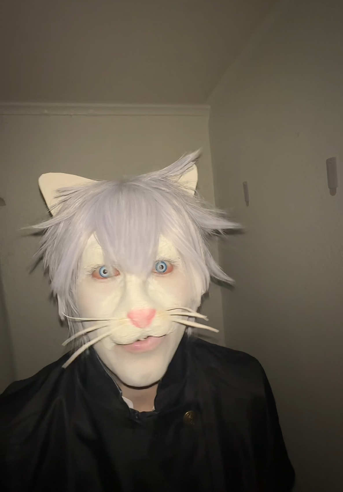 i dont even like girls, i have a bf #gojo #gojousatoru #jjk #jujutsukaisen #cat #cosplay #Meme #Meme 