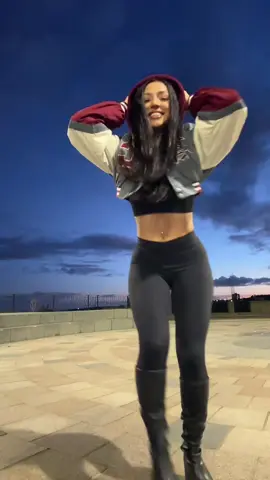 I cant cope with @IShowSpeed dance, I wanted to join 😅