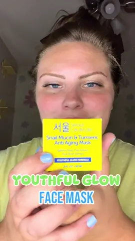 LOVE the texture of this mask & how soft it makes my skin feel🤩 #TikTokShop #tiktokshopaffiliate #skincare #skincareroutine #facemask #facemasks #tumeric #beauty #tiktokshopcybermonday #tiktokshopblackfriday  #falldealsforyou #tiktokshopholidayhaul #blackfriday #cybermonday #stockingstuffers #SelfCare #ConSantanderConecto 