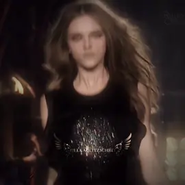 1. Tommy Hilfiger  2. Versace 3. Dsquared2 4. Dolce and Gabbana 5. Dsquared2 || #vladaroslyakova #slavicdoll #fashion #model #fyp #billkaulitzschrei 