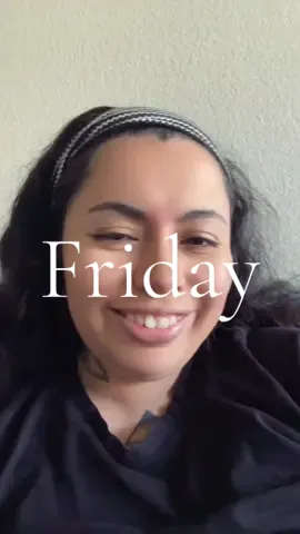 Happy Friday ladies 😊💕