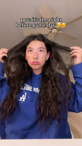 yaaay i love football szn 🙌🙌 #guwm #grwmforbed #gameday #grwmforgameday #fyp #heatlesscurls #overnightcurls 