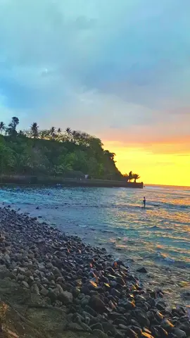 📍alang alang beach🌊🌊 #sunset #pulaulombok🌴 #pantai #senja #fypシ #foryou 