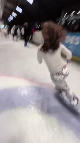 #IceSkating #patinoire 