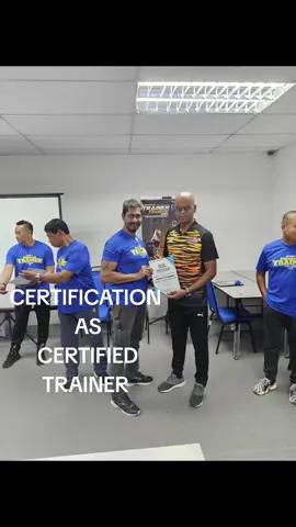 SIJIL JURULATIH KECERGASAN FITNESS  #viralmalaysia🇲🇾 #armsworkout #gym #binaraga #pt #6weekchallenge #fypmalaysi #malaysia 